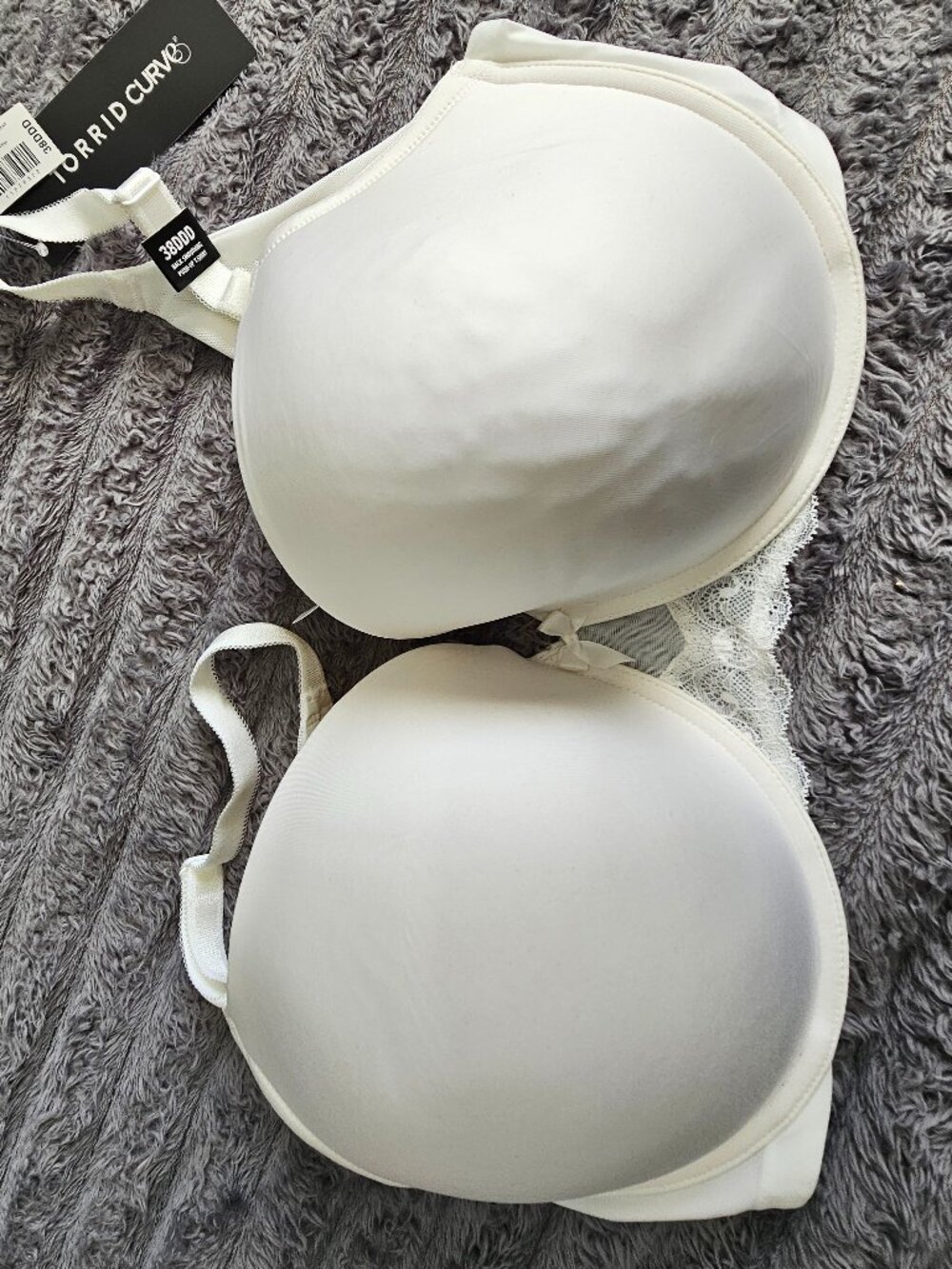 Torrid Smooth Push-Up T-Shirt Bra – White 38 DDD